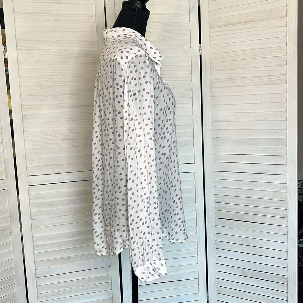 Anthropologie Cloth & Stone Semi Sheer Polka Dot Blouse Top Large - Picture 4 of 11